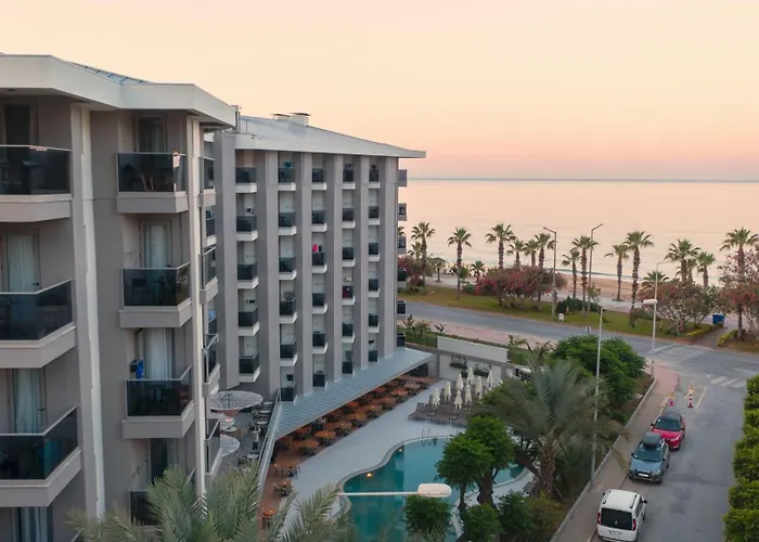 كليوباترا دريمز بيتش 4*